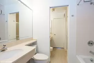 3700 N Lake Shore Dr, Chicago, IL 60613 - Photo 8