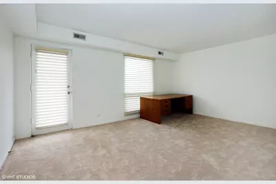 3700 N Lake Shore Drive #708, Chicago, IL 60613 - Photo 10