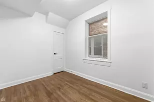 5250 W Grace St, Chicago, IL 60641 - Photo 10