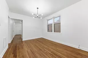 5250 W Grace St, Chicago, IL 60641 - Photo 8
