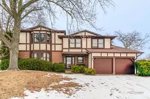 455 Chicory Ln, Buffalo Grove, IL 60089 - Photo 1