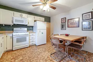 455 Chicory Ln, Buffalo Grove, IL 60089 - Photo 12