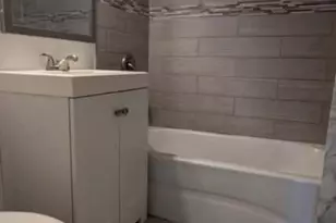 6416 S St Lawrence Ave, Chicago, IL 60637 - Photo 2