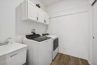 1639 Rochester Road, Pingree Grove, IL 60140 - Photo 18