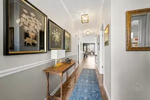 320 Sussex Ln, North Aurora, IL 60542 - Photo 2