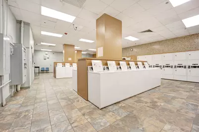 211 E Ohio Street #2925, Chicago, IL 60611 - Photo 26