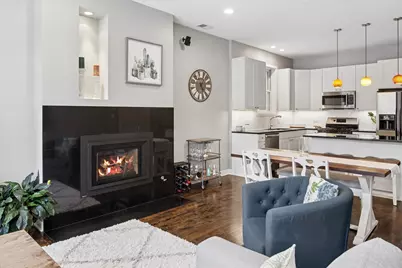 1054 N Hermitage Avenue #2, Chicago, IL 60622 - Photo 4