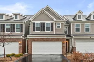 468 Watercress Dr, Aurora, IL 60504 - Photo 1