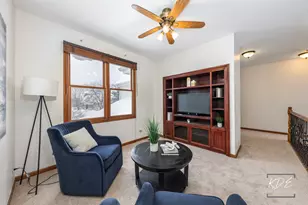 1512 Harbourtowne Pl, Naperville, IL 60564 - Photo 22