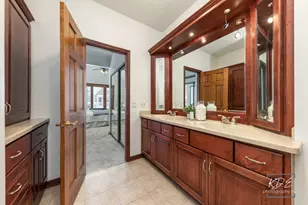 1512 Harbourtowne Pl, Naperville, IL 60564 - Photo 20