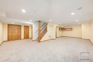 1512 Harbourtowne Pl, Naperville, IL 60564 - Photo 28