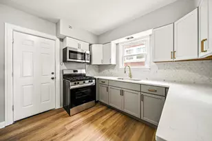 301 Warren St, Calumet City, IL 60409 - Photo 10