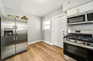 301 Warren St, Calumet City, IL 60409 - Photo 12