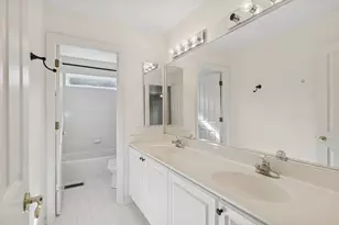 1534 S Falcon Dr, Libertyville, IL 60048 - Photo 18