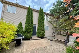 1534 S Falcon Dr, Libertyville, IL 60048 - Photo 22