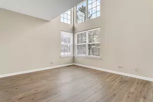 741 Old Creek Ct, Elk Grove Village, IL 60007 - Photo 14