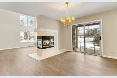 741 Old Creek Court, Elk Grove Village, IL 60007 - Photo 8