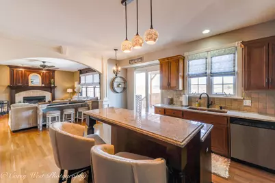 801 Citizen Avenue, Elburn, IL 60119 - Photo 14