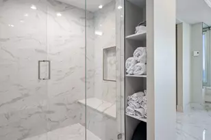 132 E Delaware Pl, Chicago, IL 60611 - Photo 20