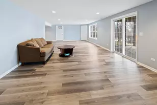 4 Kenilworth Ct, Cary, IL 60013 - Photo 16