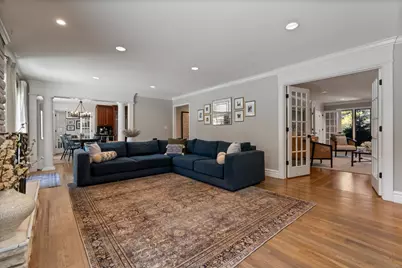 461 Clover Avenue, Lake Forest, IL 60045 - Photo 8