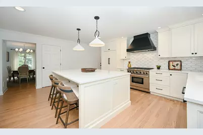 [Address not provided], Glen Ellyn, IL 60137 - Photo 16