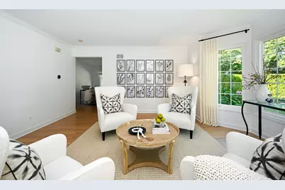 [Address not provided], Glen Ellyn, IL 60137 - Photo 8