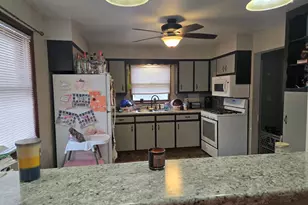 501 E Colden St, Polo, IL 61064 - Photo 6