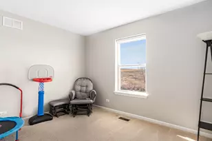 674 Boathouse Rd, Pingree Grove, IL 60140 - Photo 20