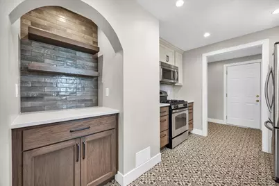 11 E 3rd Street, El Paso, IL 61738 - Photo 6