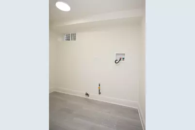 916 E 168th Street, South Holland, IL 60473 - Photo 42