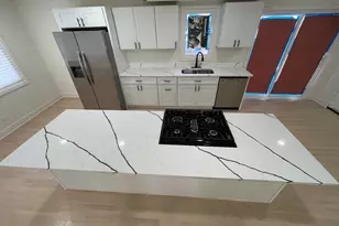 916 E 168th St, South Holland, IL 60473 - Photo 10