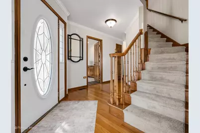 [Address not provided], La Grange, IL 60525 - Photo 4