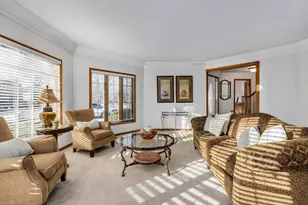 [Address not provided], La Grange, IL 60525 - Photo 6