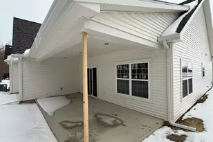 1905 S Stone Creek Blvd, Urbana, IL 61802 - Photo 12