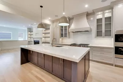 1910 W Fletcher Street, Chicago, IL 60657 - Photo 8