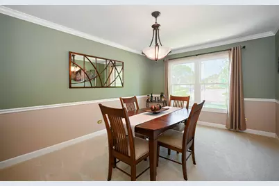 880 Hampton Drive, Carol Stream, IL 60188 - Photo 6