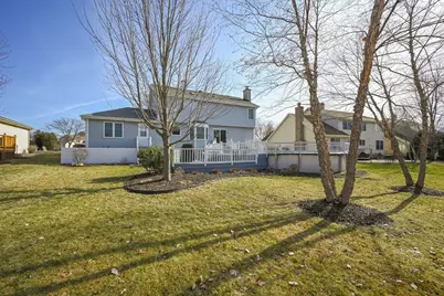 880 Hampton Drive, Carol Stream, IL 60188 - Photo 32