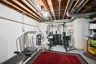 880 Hampton Dr, Carol Stream, IL 60188 - Photo 30