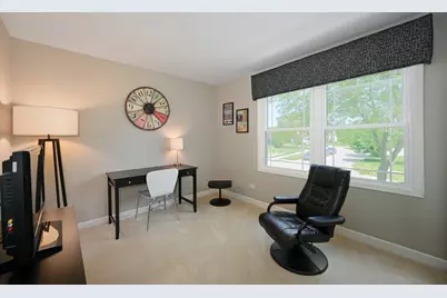 880 Hampton Drive, Carol Stream, IL 60188 - Photo 24