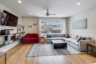 1214 N Rockwell St, Chicago, IL 60622 - Photo 2