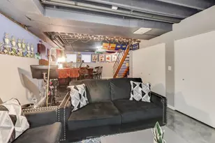 1214 N Rockwell St, Chicago, IL 60622 - Photo 26