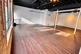 3034 N Pulaski Rd, Chicago, IL 60641 - Photo 2