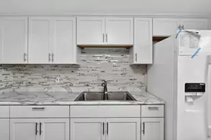 28 Liberty Blvd, Machesney Park, IL 61115 - Photo 14