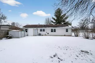 28 Liberty Blvd, Machesney Park, IL 61115 - Photo 22