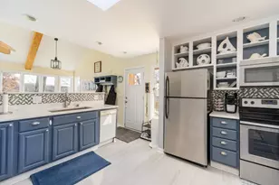 668 Rollingwood Pl, Varna, IL 61375 - Photo 6