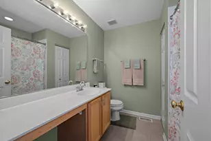 2448 Oneida Ln, Naperville, IL 60563 - Photo 14