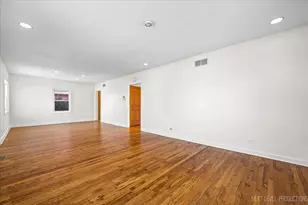 412 Richards St, Geneva, IL 60134 - Photo 4