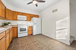 412 Richards St, Geneva, IL 60134 - Photo 8