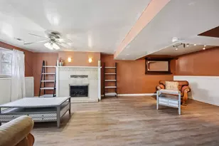 7290 Gladiola Ave, Hanover Park, IL 60133 - Photo 24